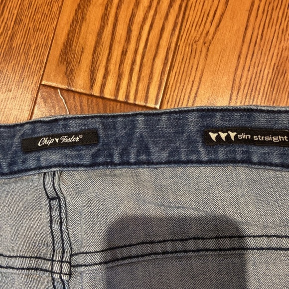 Chip Foster Jeans - Picture 4 of 7